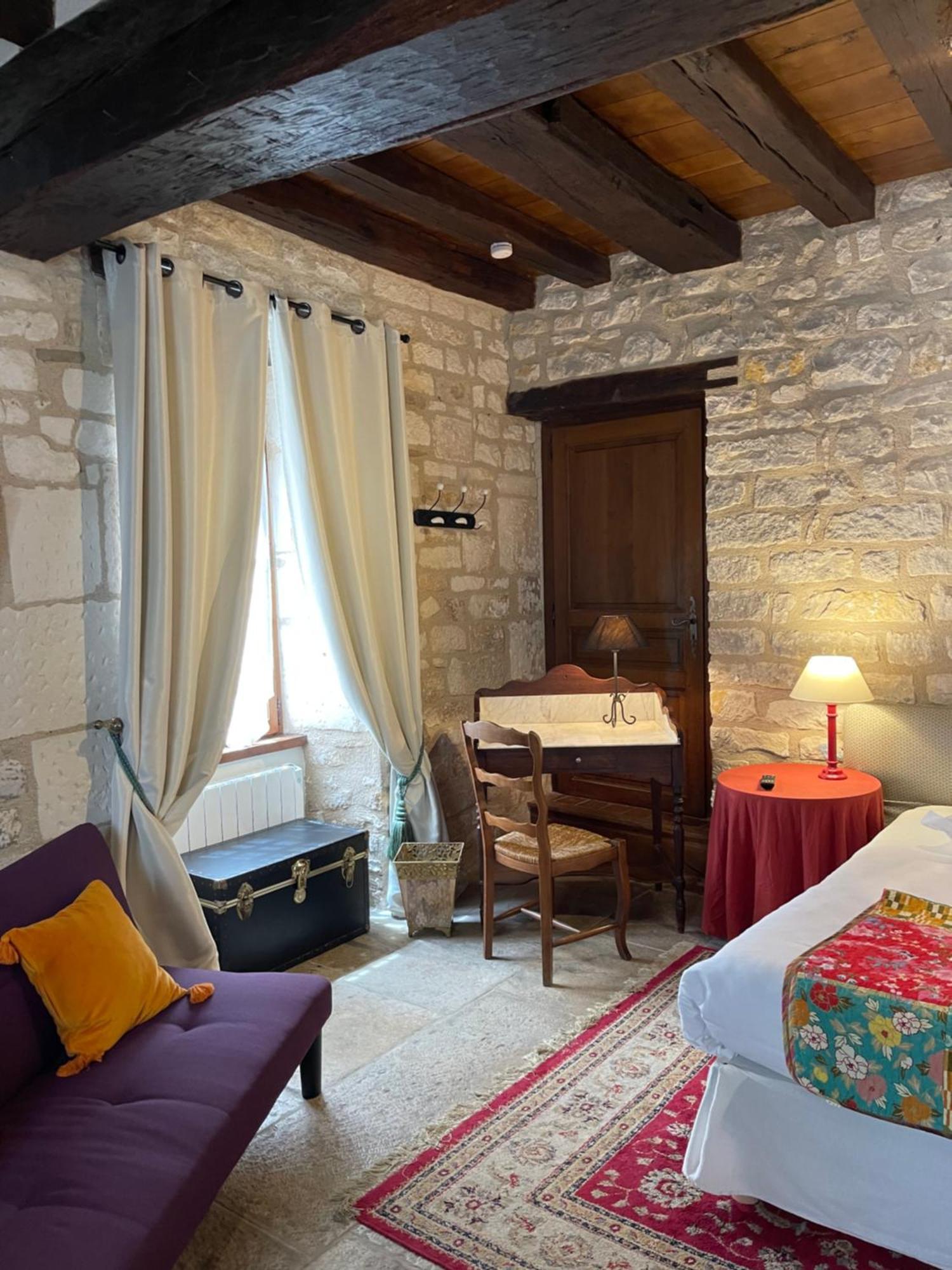 La Maison D'Alienor - Gites De Caractere A Chablis - 89 Экстерьер фото